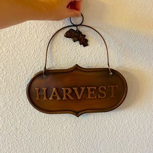 Smith & Hawkins wall hanging “Harvest”